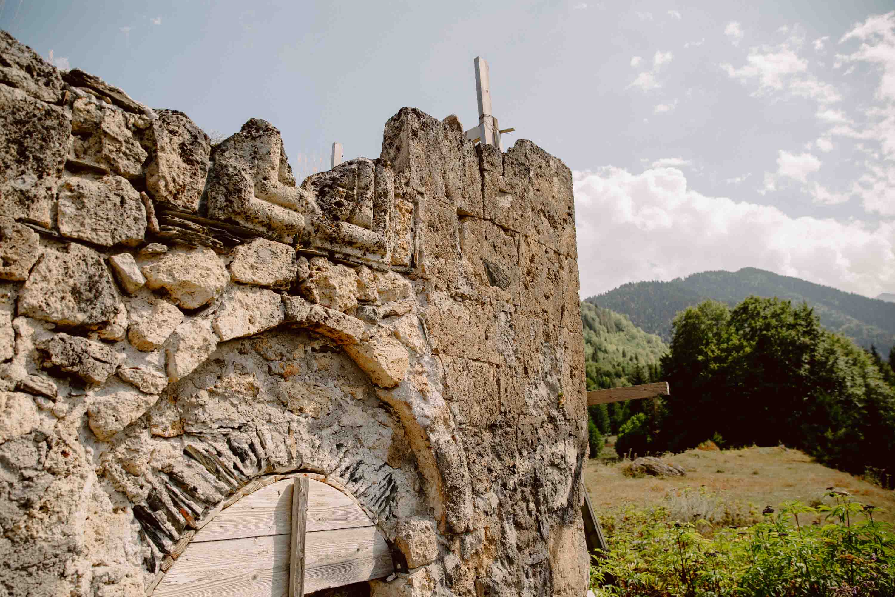 Views on Church of St. Elijah (Lahili)