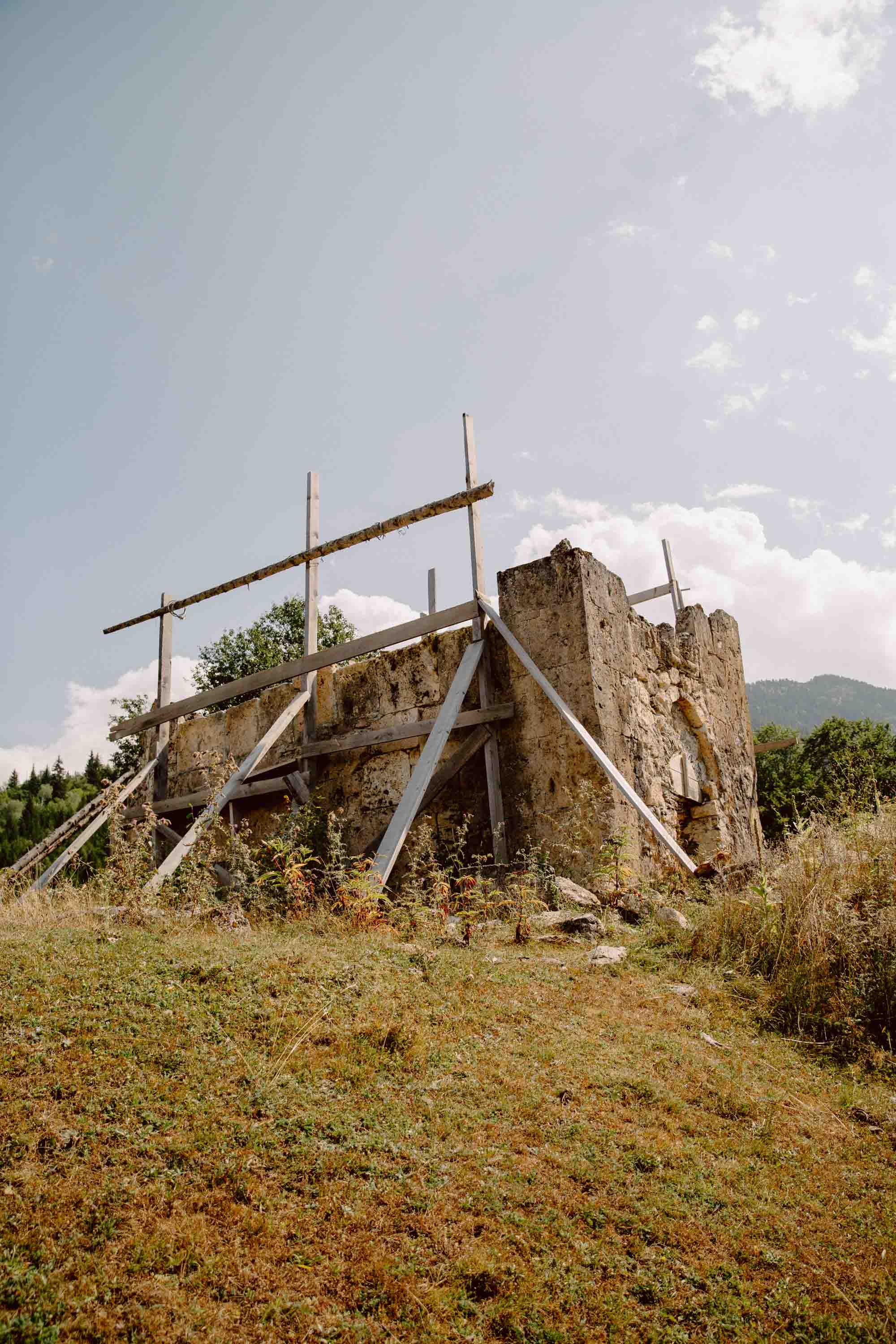 Views on Church of St. Elijah (Lahili)