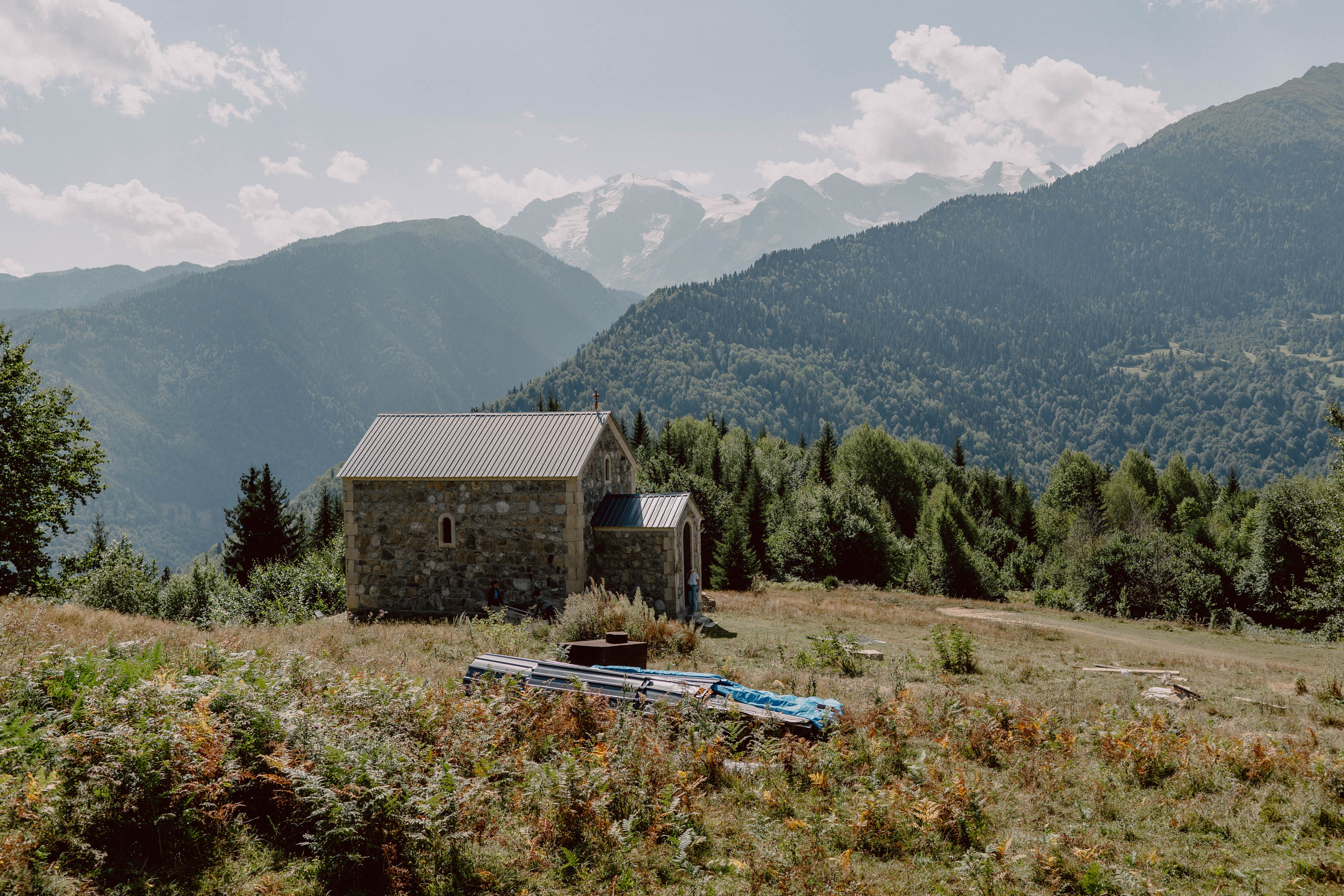 Views on Church of St. George