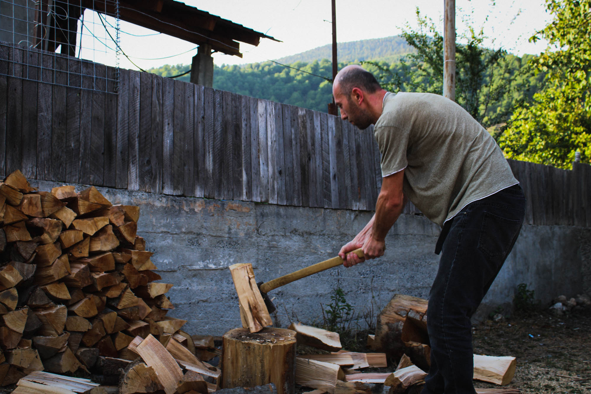 Woodchopping
